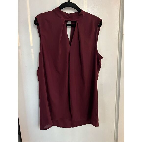 Apt. 9 Maroon Tank Top Woman’s Size Medium - Picture 1 of 6